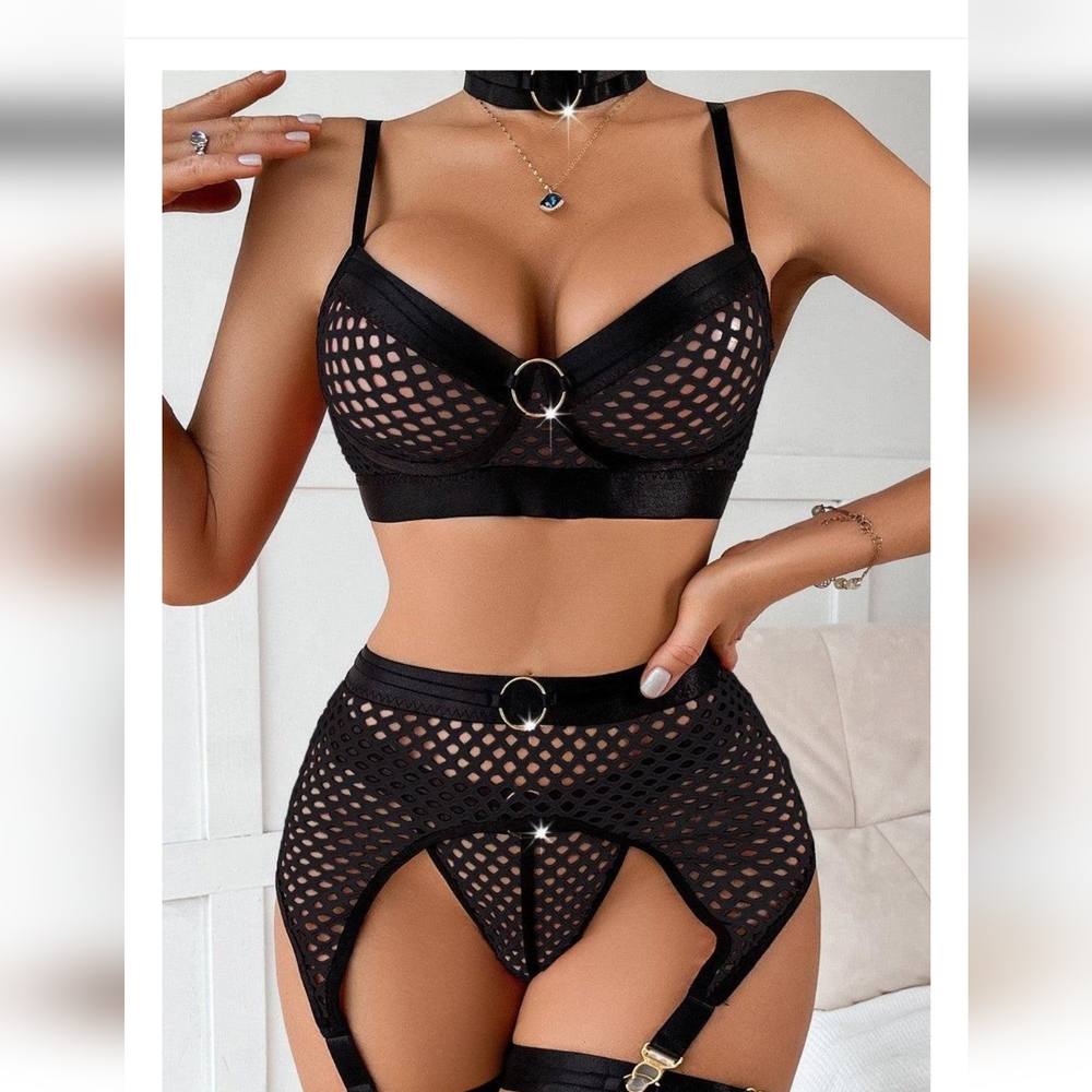 Fascinating nights. Lingerie Set NWT
